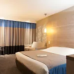 Logis Le Rabelais Hôtel- Restaurant - Hotel