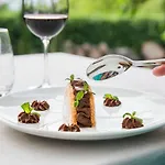 Logis Le Rabelais Hotel- Restaurant - Hotel Fontenay-le-Comte