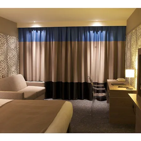 Logis Le Rabelais Hotel- Restaurant - 3* Fontenay-le-Comte