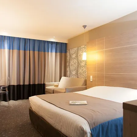 Logis Le Rabelais Hotel- Restaurant - Hotel