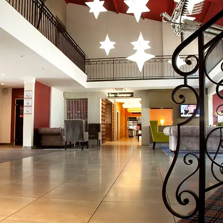 Logis Le Rabelais Hotel- Restaurant - Hotel Fontenay-le-Comte