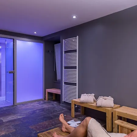 Hotel Logis Le Rabelais Hotel- Restaurant -