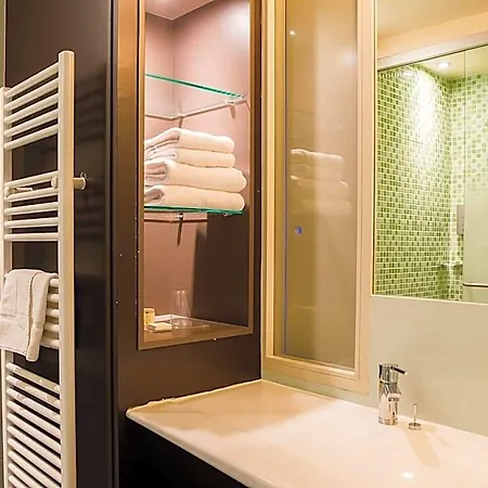 Logis Le Rabelais Hotel- Restaurant - Hotel