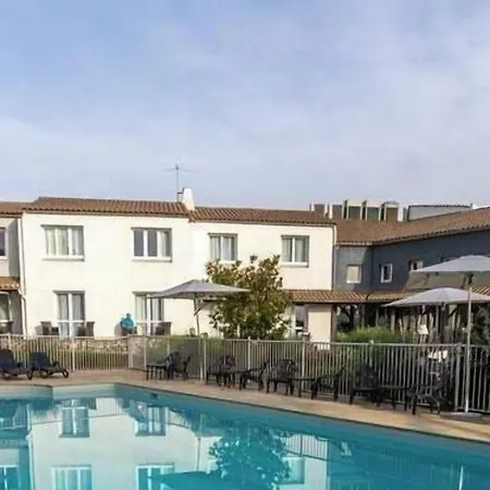 Hotel Logis Le Rabelais Hotel- Restaurant - 3*