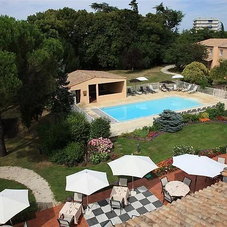 Logis Le Rabelais Hotel- Restaurant - Otel Fontenay-le-Comte