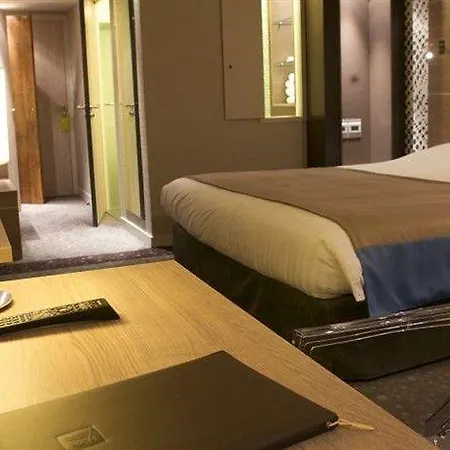 酒店 Logis Le Rabelais Hotel- Restaurant - 丰特奈勒孔特