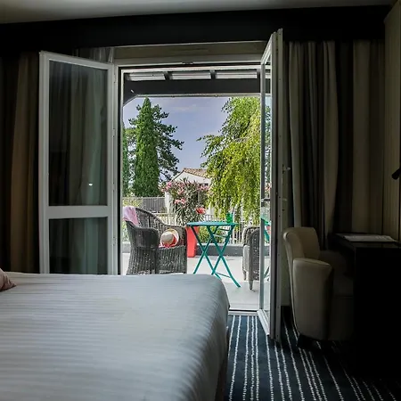 Logis Le Rabelais Hotel- Restaurant -