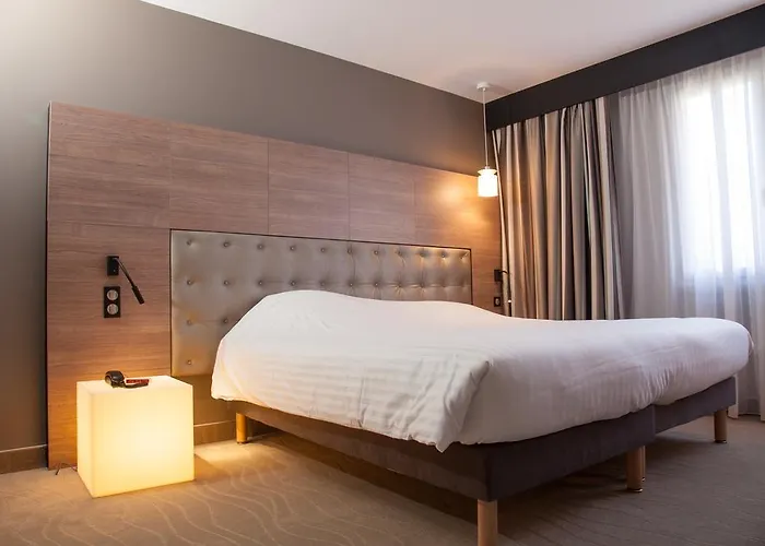 Ξενοδοχείο Logis Le Rabelais Hotel- Restaurant - Fontenay-le-Comte