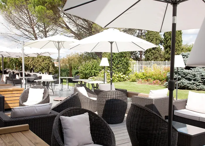 Hotel Logis Le Rabelais Hôtel- Restaurant - Fontenay-le-Comte