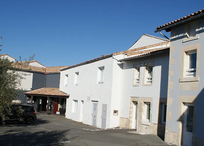 Logis Le Rabelais Hôtel- Restaurant - 3* Fontenay-le-Comte