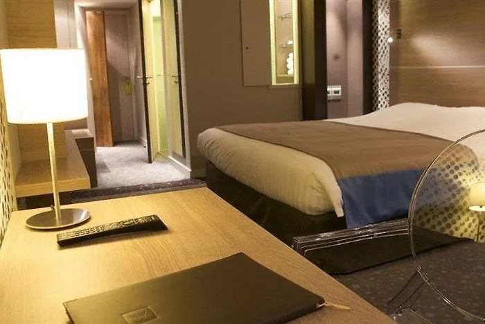 Hotel Logis Le Rabelais Hôtel- Restaurant - Fontenay-le-Comte