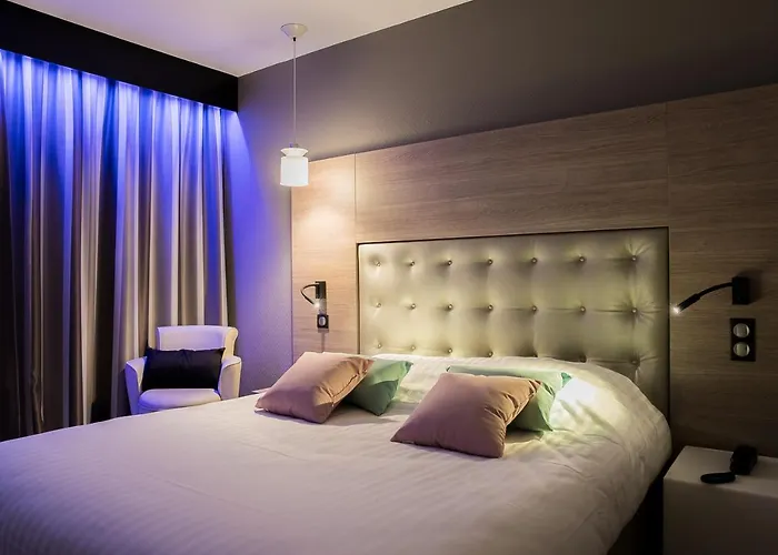 Logis Le Rabelais Hotel- Restaurant - Hotel Fontenay-le-Comte